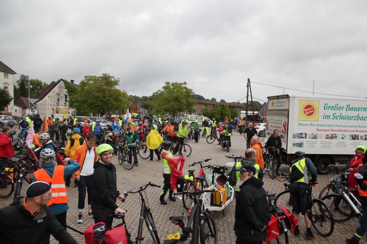 Fahrraddemo L239 Ratingen-Mettmann